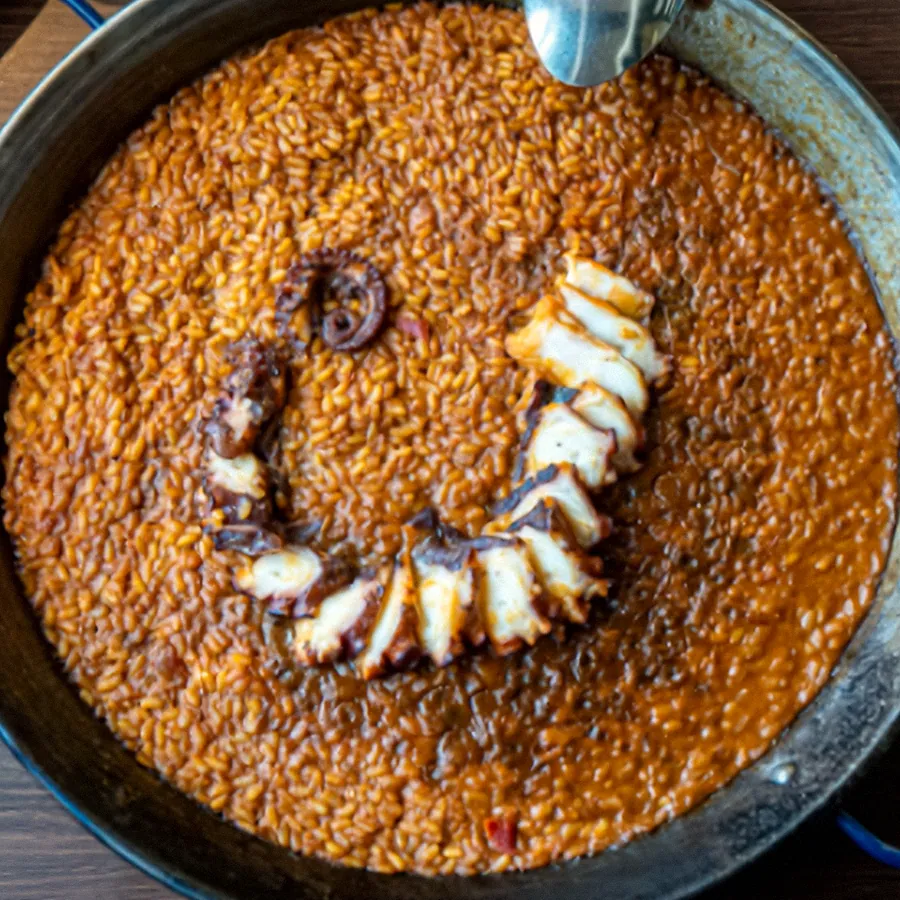 Arroz con pulpo