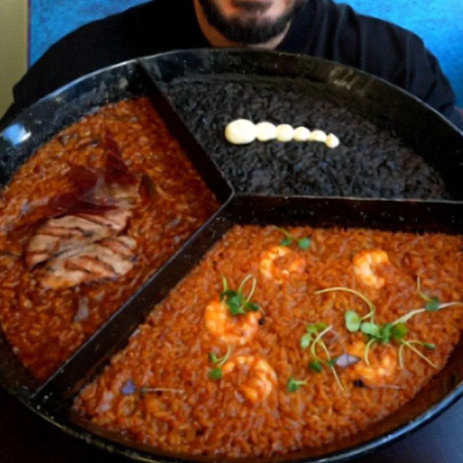 Trío de arroces: ibérico, negro y marinero